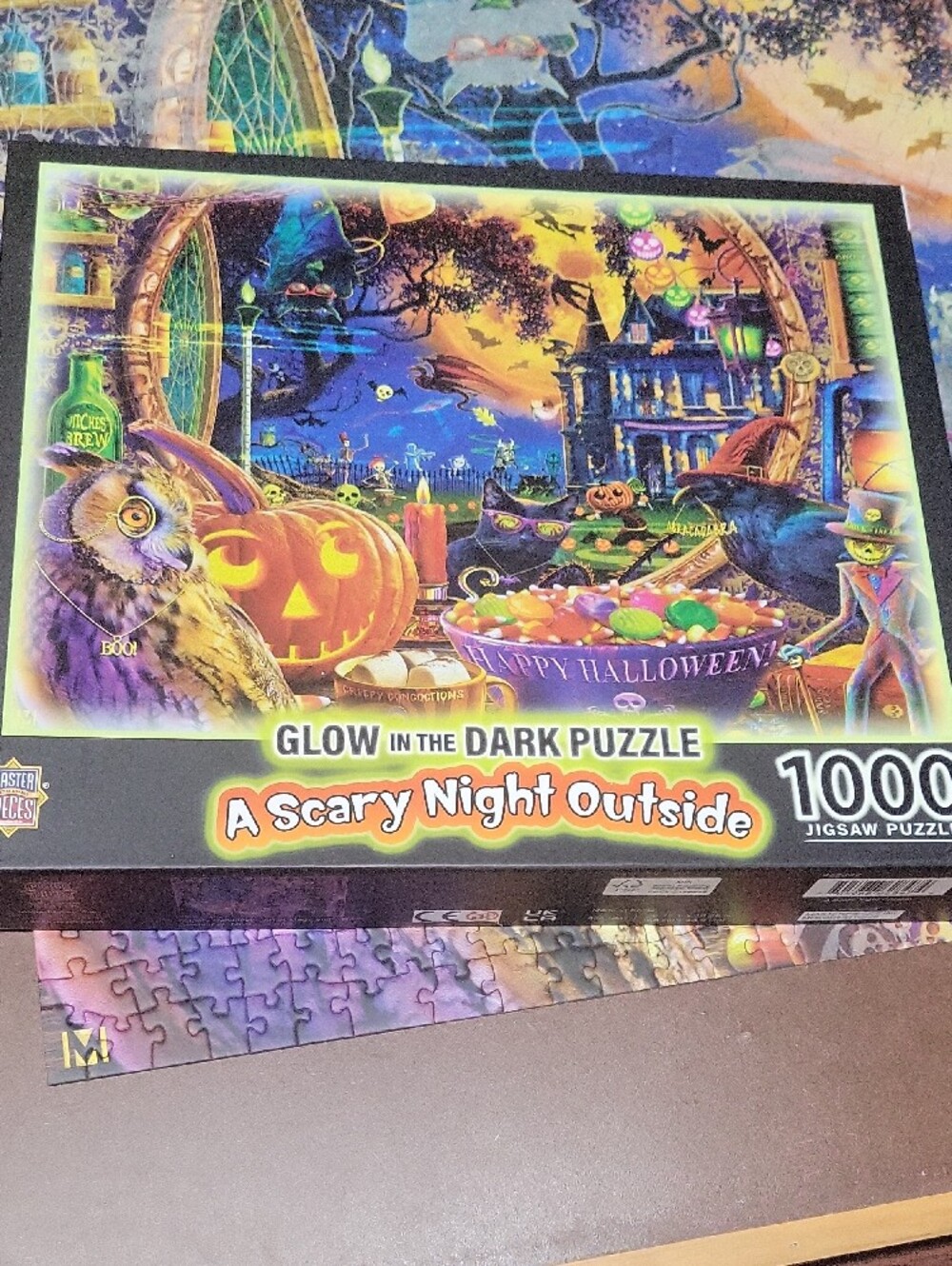Glow In The Dark Halloween 1000 Piece Puzzle